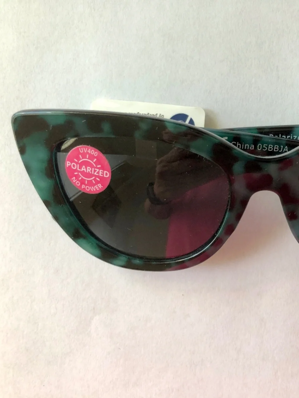 New Peepers Cat-Eye Green Tortoise‎ UV 400 Sunglasses